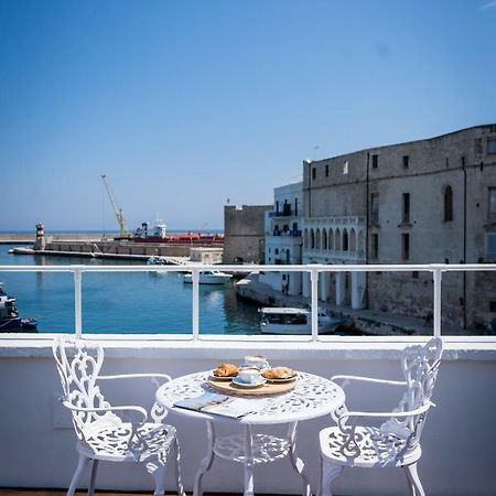 Al Console Luxury Suite Монополи Экстерьер фото