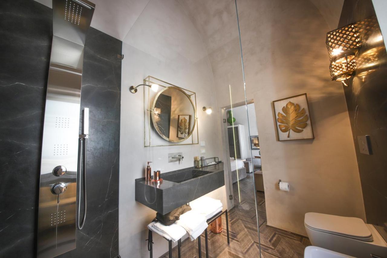Al Console Luxury Suite Монополи Экстерьер фото