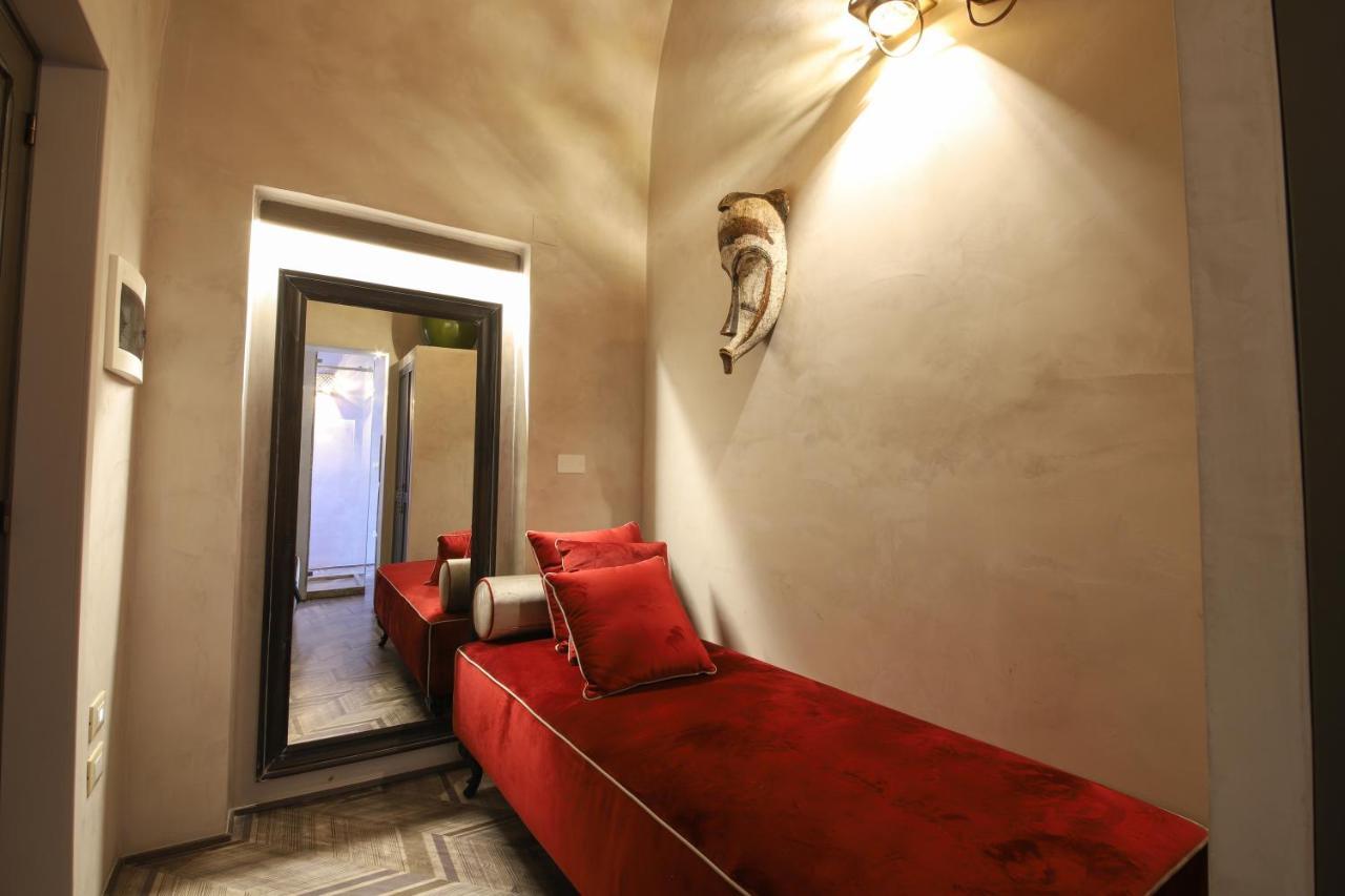 Al Console Luxury Suite Монополи Экстерьер фото